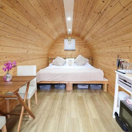 The Pod At Bank House Farm Villa Stafford Ngoại thất bức ảnh