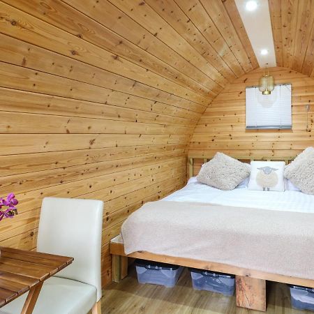 The Pod At Bank House Farm Villa Stafford Ngoại thất bức ảnh