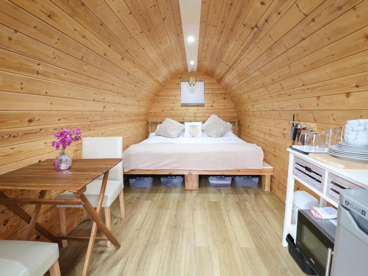 The Pod At Bank House Farm Villa Stafford Ngoại thất bức ảnh